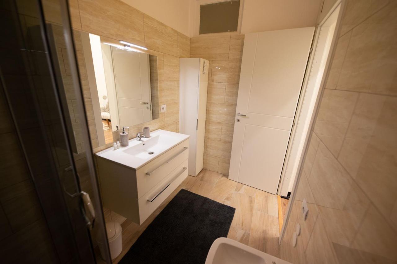 Guest House Palazzo Carmine 제노바 외부 사진